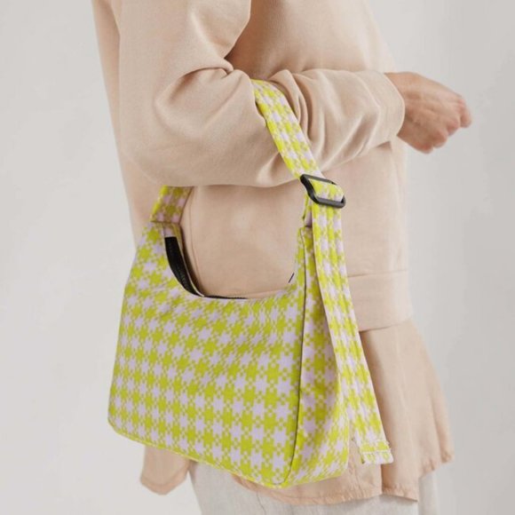 BAGGU Handbags - NWT Baggu Mini Nylon Shoulder Bag - Pink Pistachio Pixel Gingham